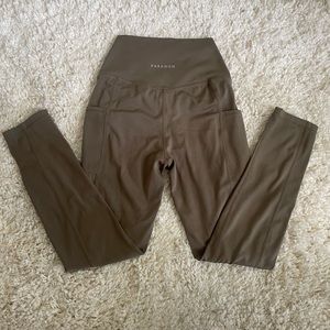 Paragon leggings
